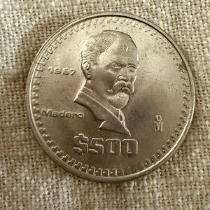 1987 Mexican 500 Peso collectible vintage silver Coin